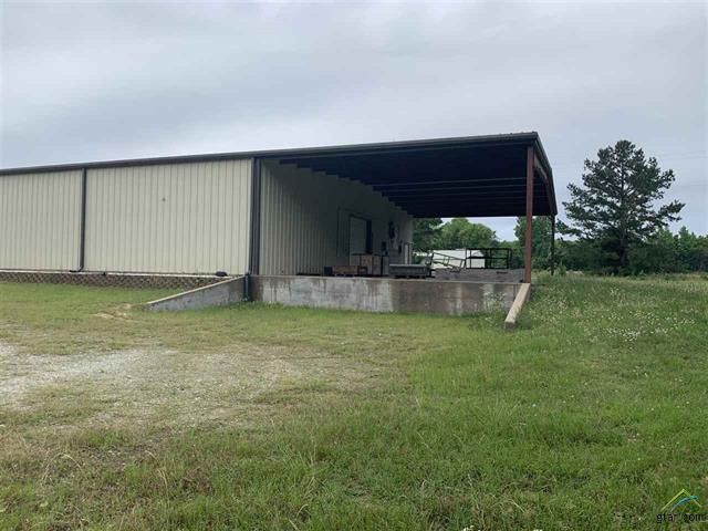 105 Park Central Rd, Mineola, TX 75773